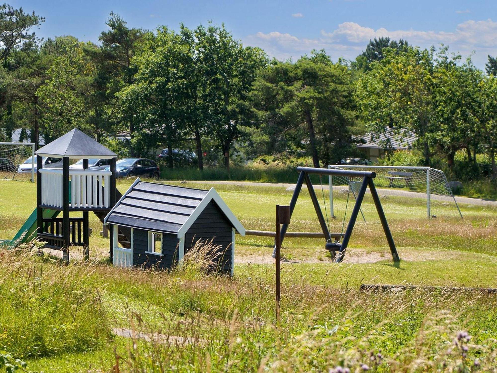 6 Person Holiday Home On A Holiday Park In กิลล์ลาย ภายนอก รูปภาพ